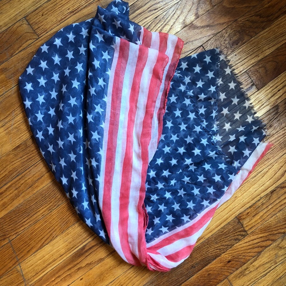 CottonOn All-American Scarf